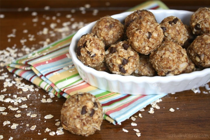 Quick and Healthy Snack Bites Recipe {www.TwoHealthyKitchens.com}