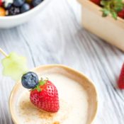 Healthy Sugared-Vanilla Yogurt Fruit Dip