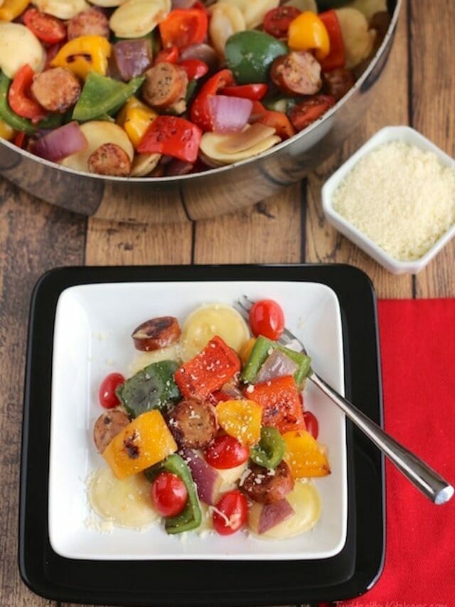 Quick-Cooking Cheesy Three-Pepper Ravioli with Italian Sausage Story