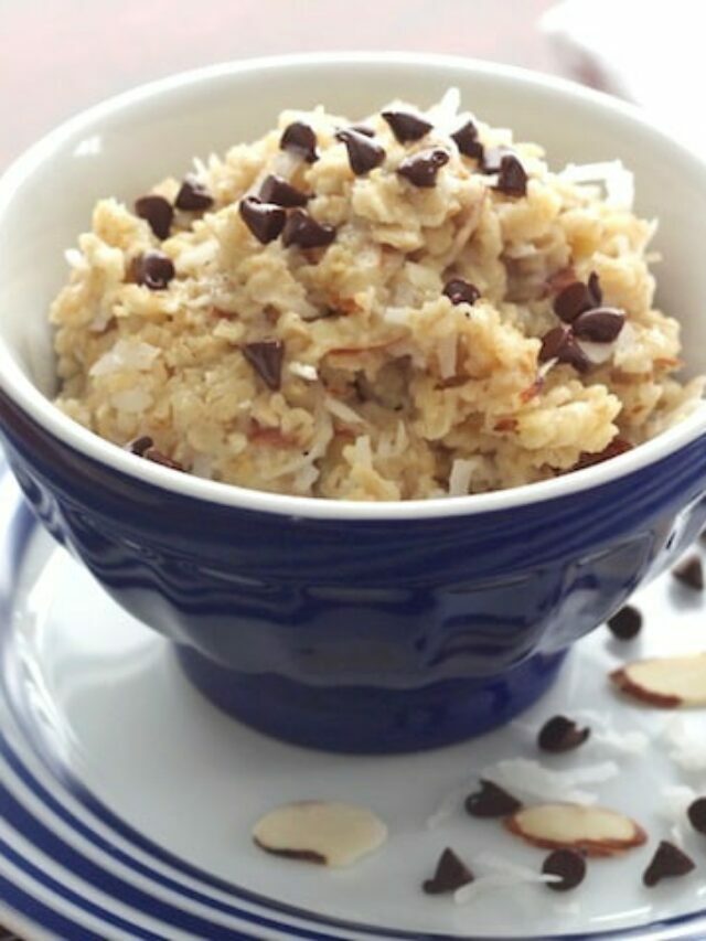 10-Minute Almond Joy Oatmeal Story