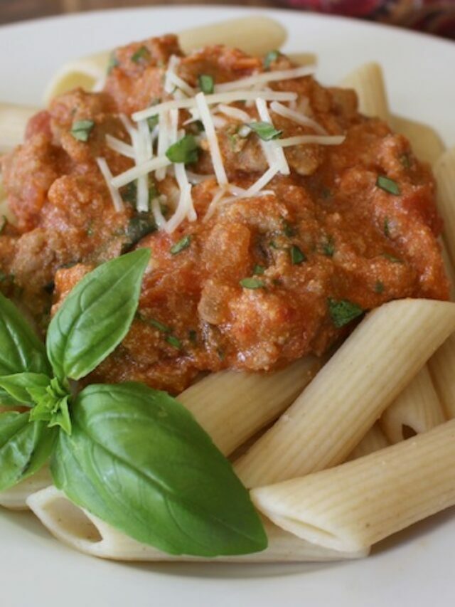 Creamy Tomato and Sausage Pasta Story