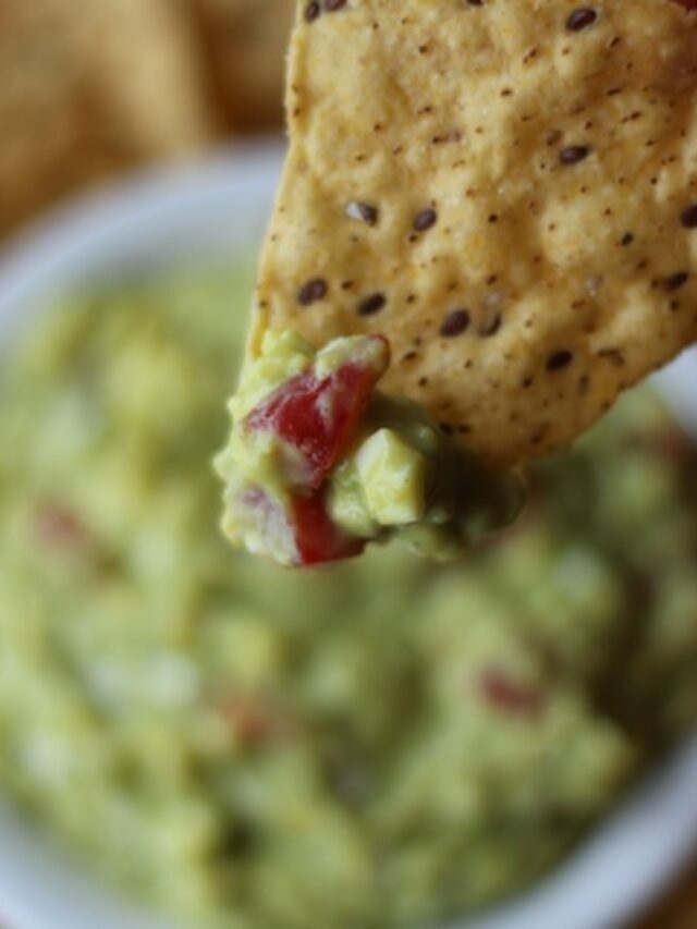 Egg-amole (Mexican Egg Salad with Avocado and Greek Yogurt) Story