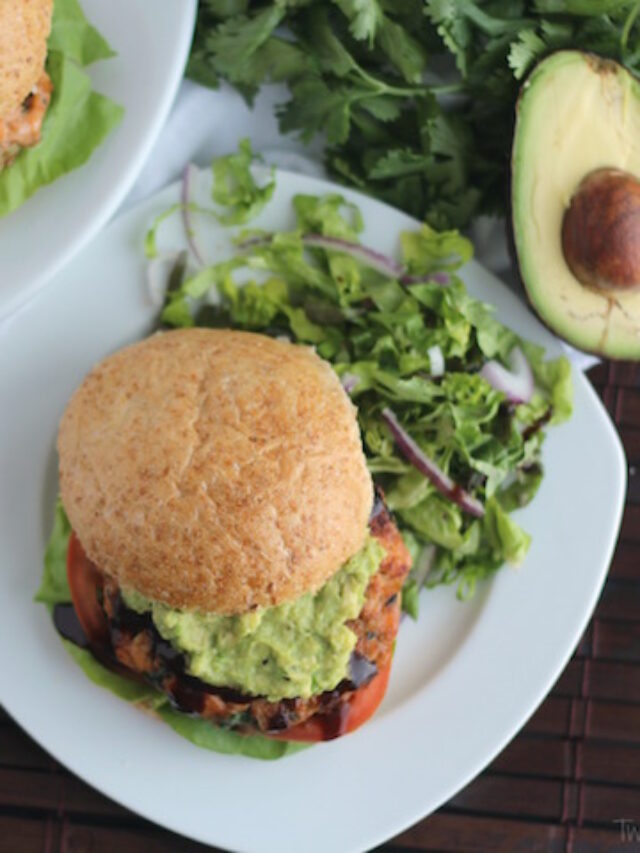 cropped-THK-Salmon-Burgers7.jpg