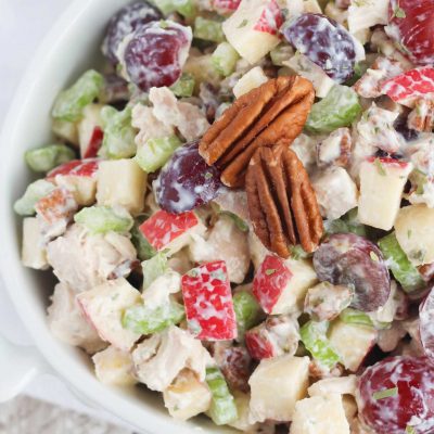 Healthy Chicken Salad with Grapes, Apples and Tarragon-Yogurt Dressing ...