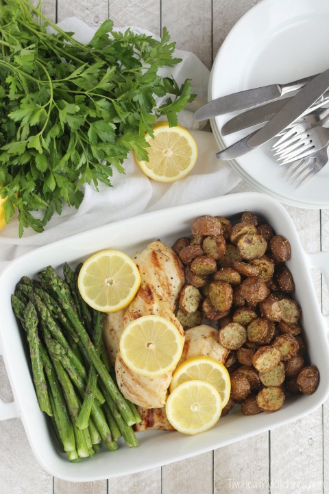 Grilled Chicken Marinade with Lemon and Garlic Recipe {www.TwoHealthyKitchens.com}