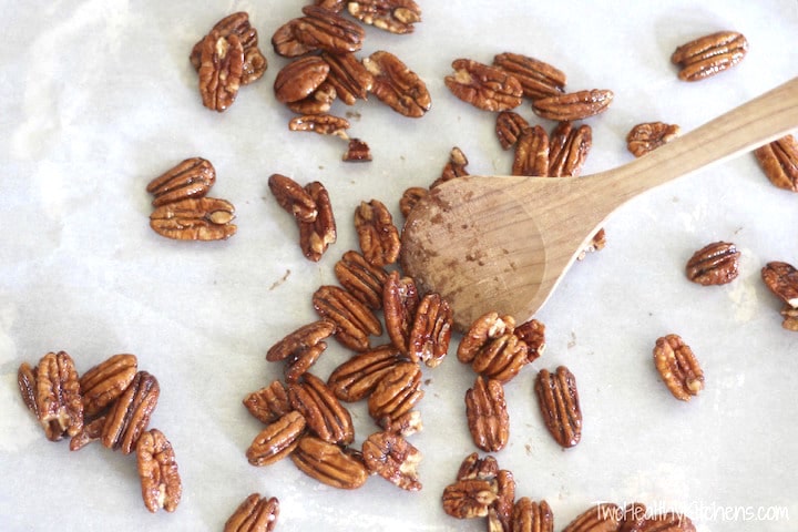 Easy Candied Pecans Recipe (Just 5 Minutes and 4 Ingredients!) {www.TwoHealthyKitchens.com}