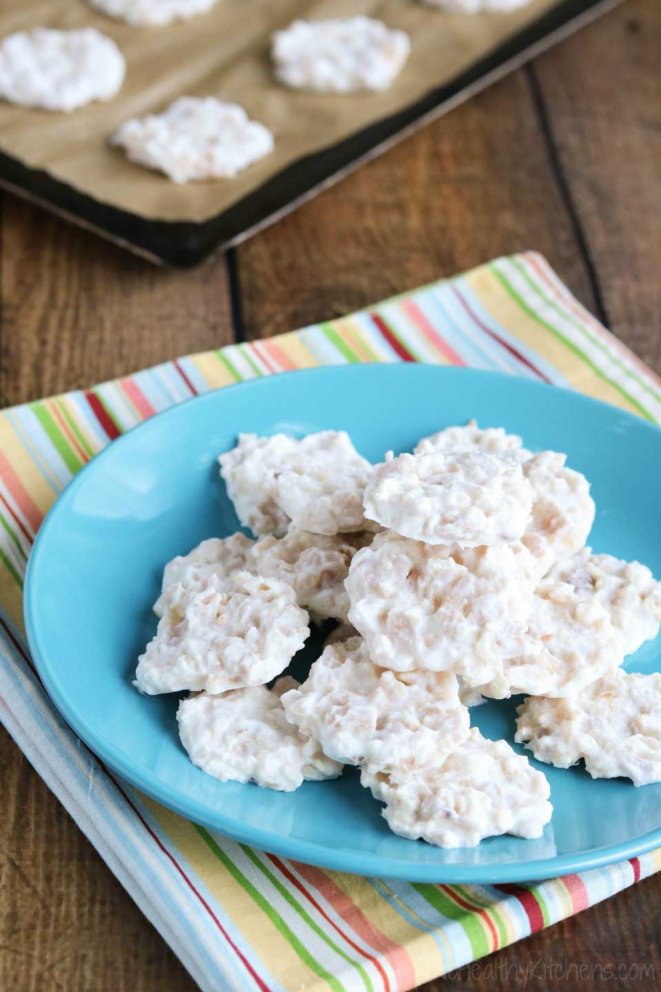 This super-easy Frozen Yogurt Homemade Dog Treat Recipe has just 2 simple ingredients dogs love – a total snap to make! Bonus: it’s the perfect way to use up leftover chicken! | www.TwoHealthyKitchens.com