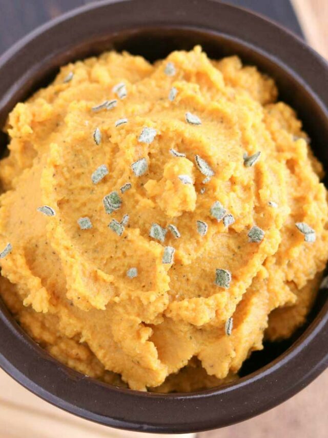 cropped-Pumpkin-Hummus-Closeup.jpg