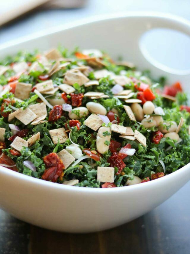 Tuscan Kale Salad with Honey-Balsamic Vinaigrette Story