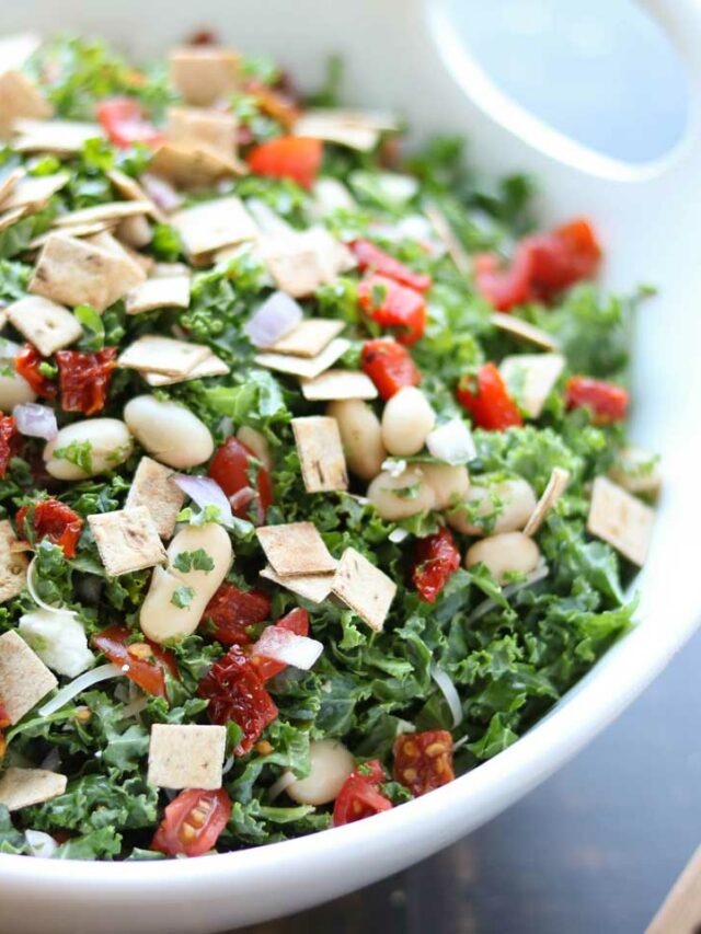 cropped-Tuscan-Kale-Salad-with-Honey-Balsamic-Vinaigrette-horiz.jpg