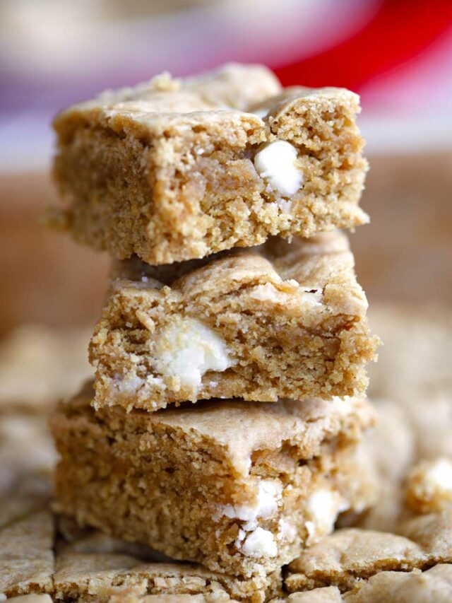 cropped-Peppermint-White-Chocolate-Chickpea-Blondies-Recipe.jpg