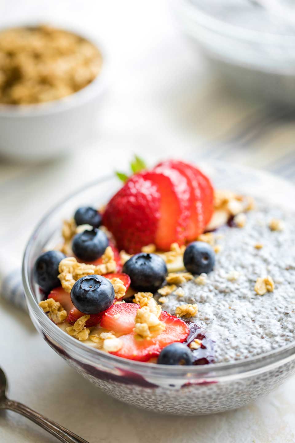 Chia Pudding with Coconut Milk and Berries - Two Healthy Kit