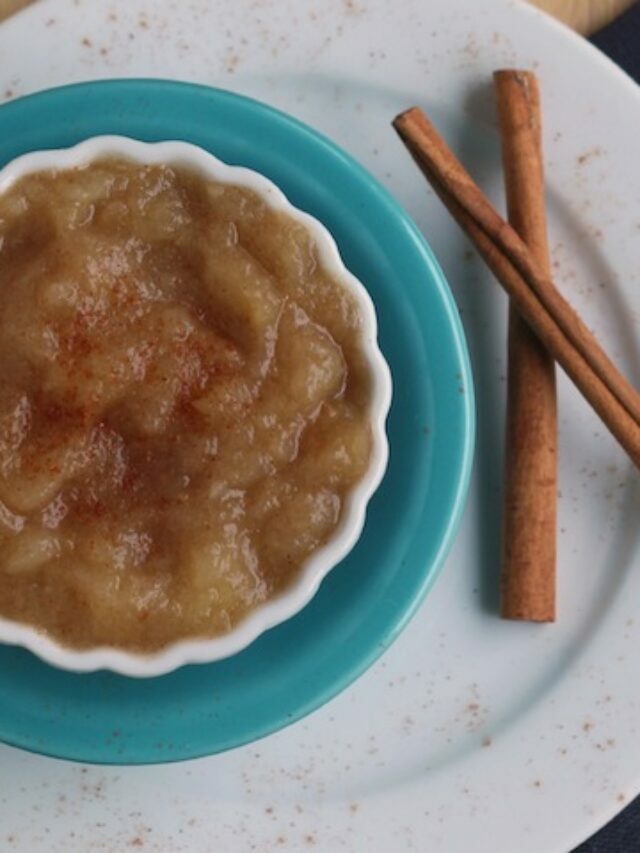 Easy Homemade Applesauce Story