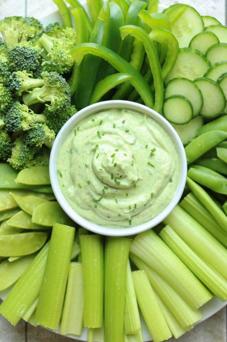 5-Minute Avocado Ranch Dip with Greek Yogurt