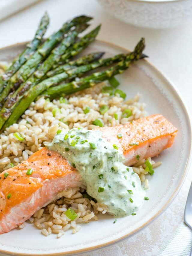 Best Pan Seared Salmon with Basil Tzatziki Recipe Story