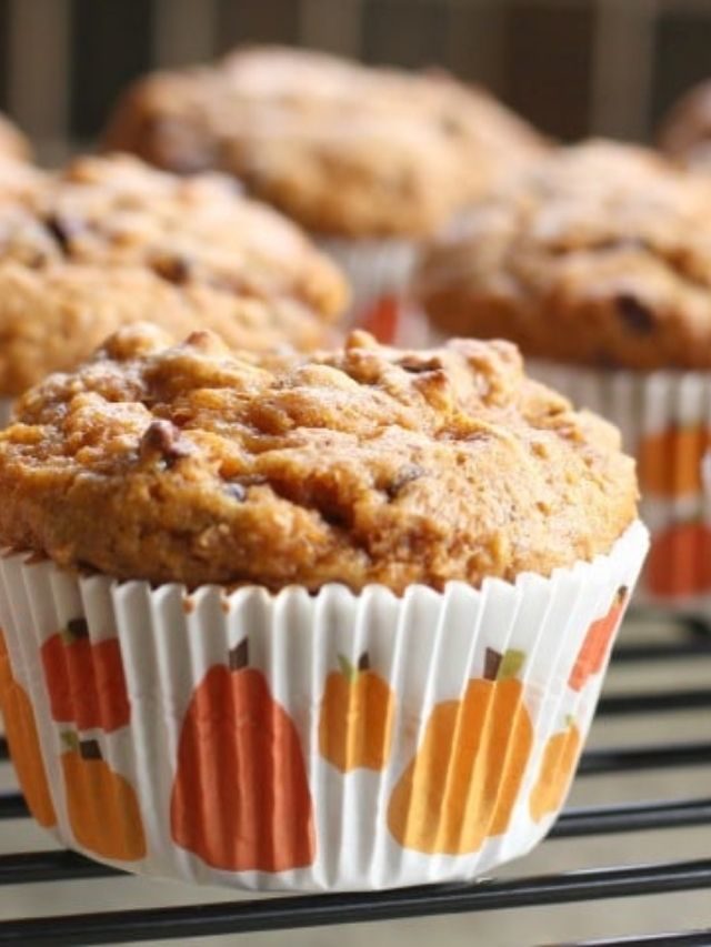 Healthy Pumpkin-Chocolate Chip Muffins Story