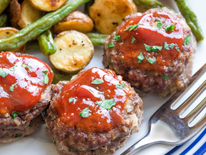 Meatloaf In A Muffin Tin – Individual Mini Meatloaves Recipe – Melanie Cooks