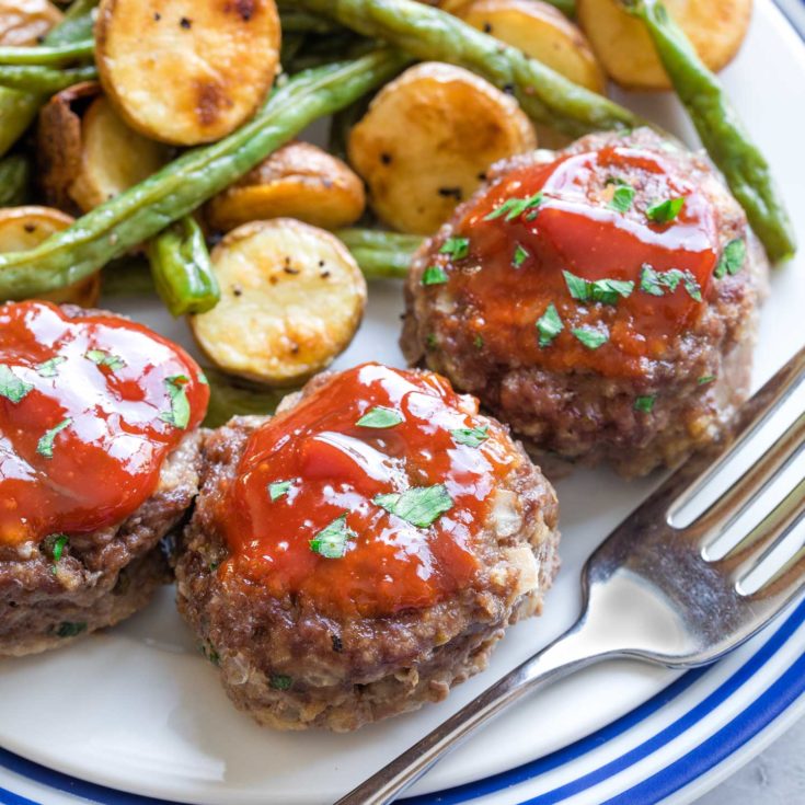 https://twohealthykitchens.com/wp-content/uploads/2021/10/Meatloaf-Muffins-square-735x735.jpg