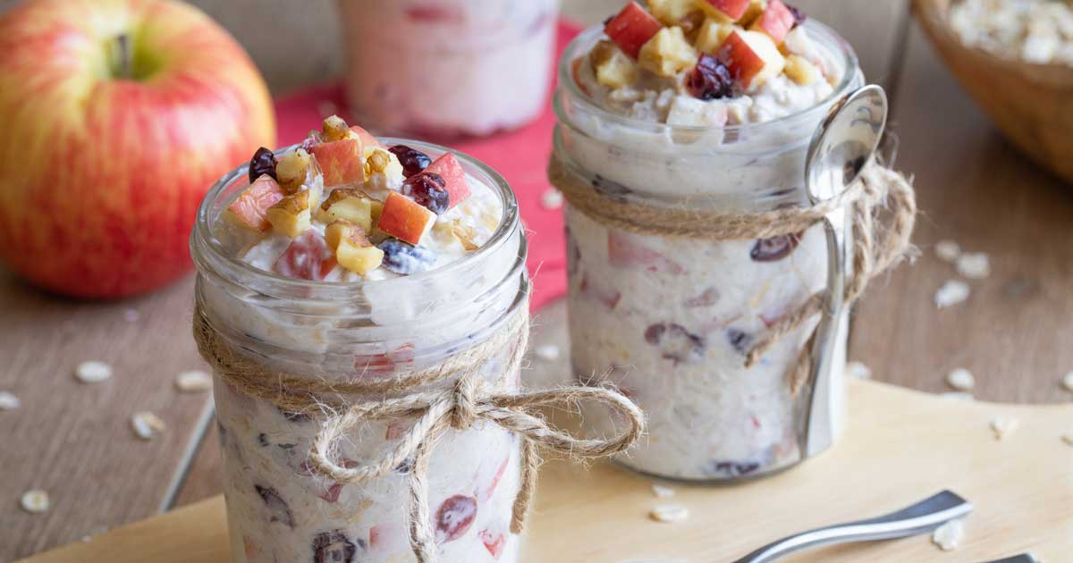 Overnight Oatmeal In A Jar Recipe (A No Cook Breakfast) - Living Sweet  Moments