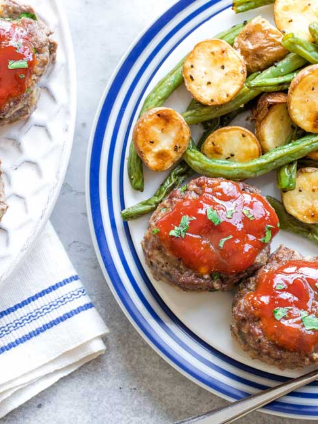 Meatloaf Muffins - Old Fashioned Mini Meatloaf Recipe