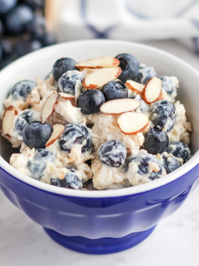 Easy Blueberry Overnight Oats Story