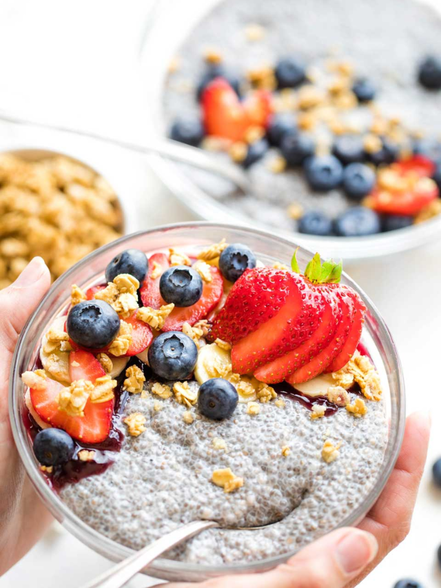 Chia Pudding with Coconut Milk and Berries Story