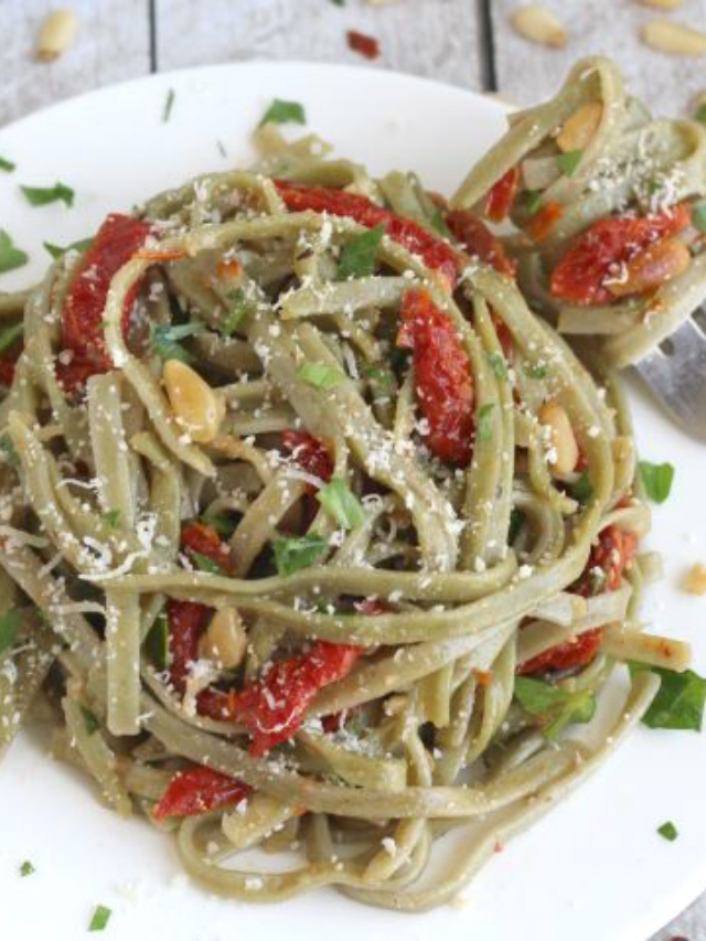 Spinach Spaghetti with Sun-Dried Tomatoes Story