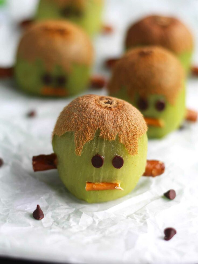 31 Halloween Fruit Recipes Story