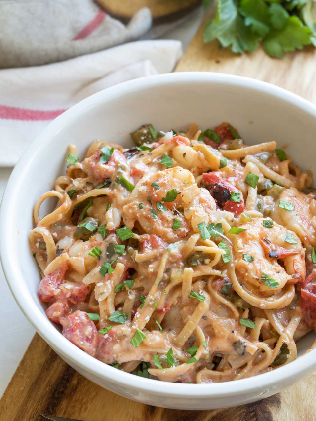 One-Pot Creamy Cajun Shrimp Pasta Story