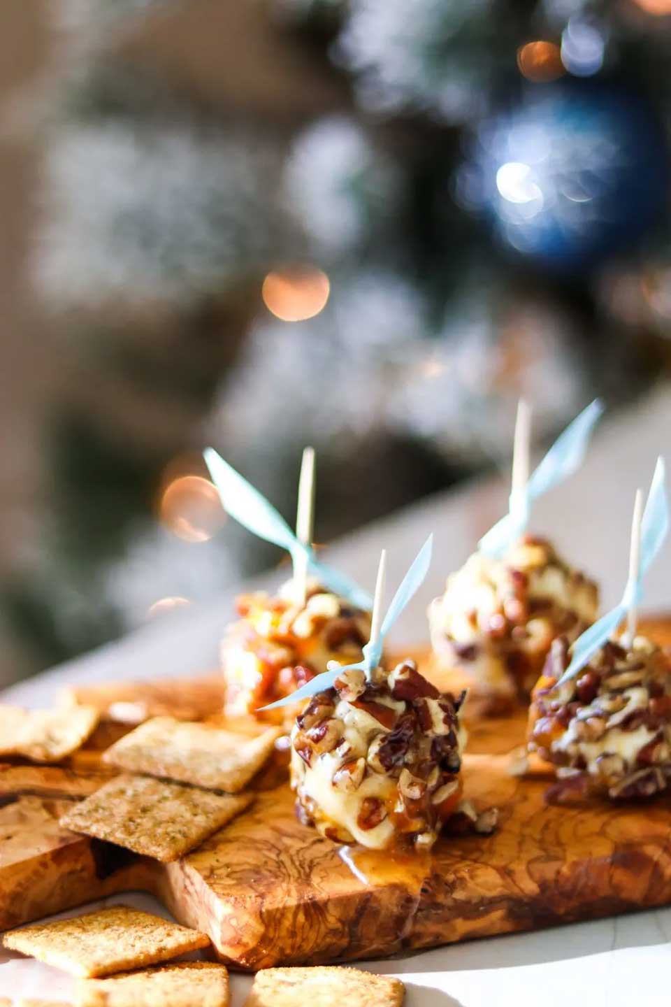 50 Appetizers for a Christmas Potluck: Fun & Easy Party Recipes