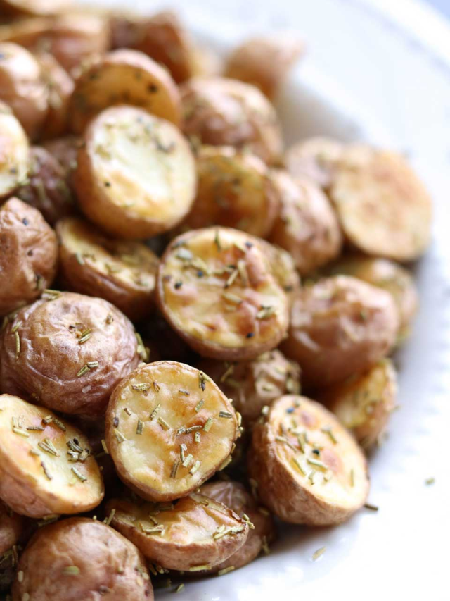 Super-Easy Rosemary Roasted Potatoes Story