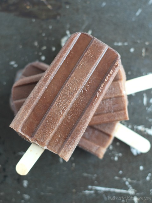 Easy Homemade Chocolate Fudgesicles Cover image