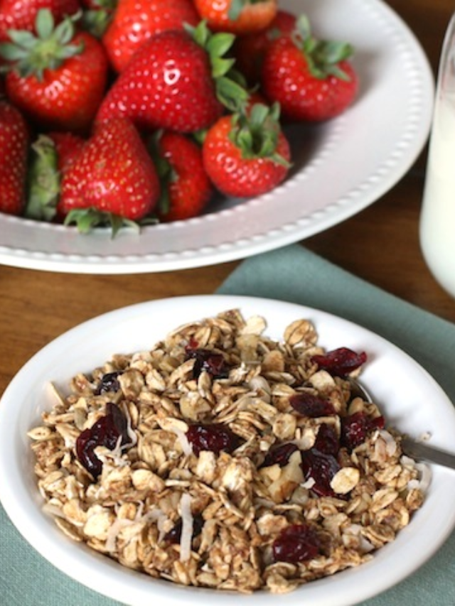 Healthy Applesauce Granola Story